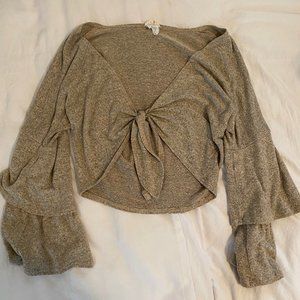 Biege Wide Arm sleeves wrap top